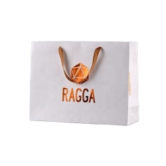 Wholesale gift carry bags luxury shoes clothing customized paper bag packaging