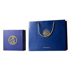 Customized logo two sides logo printing gold hot stamping packaging shopping paper bag