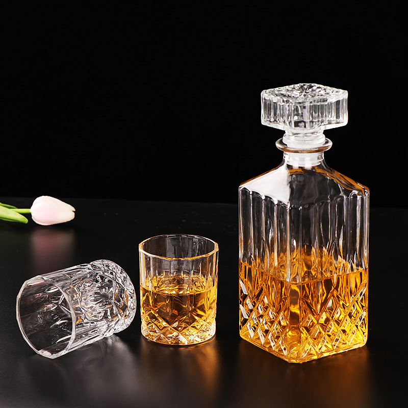 1000ml Square Empty Liquor Wine Glass Bottle for Whiskey Whisky
