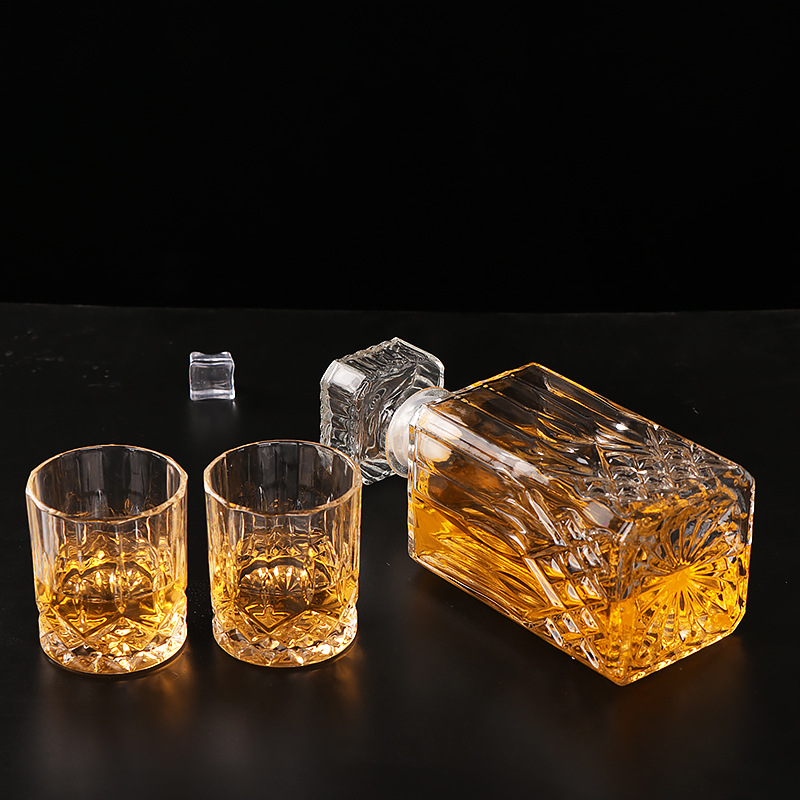 1000ml Square Empty Liquor Wine Glass Bottle for Whiskey Whisky