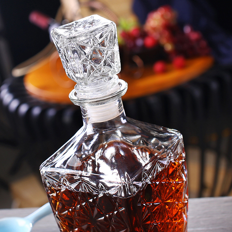 250ml 450ml 800ml Square Empty Liquor Wine Glass Bottle for Whiskey Brandy Rum