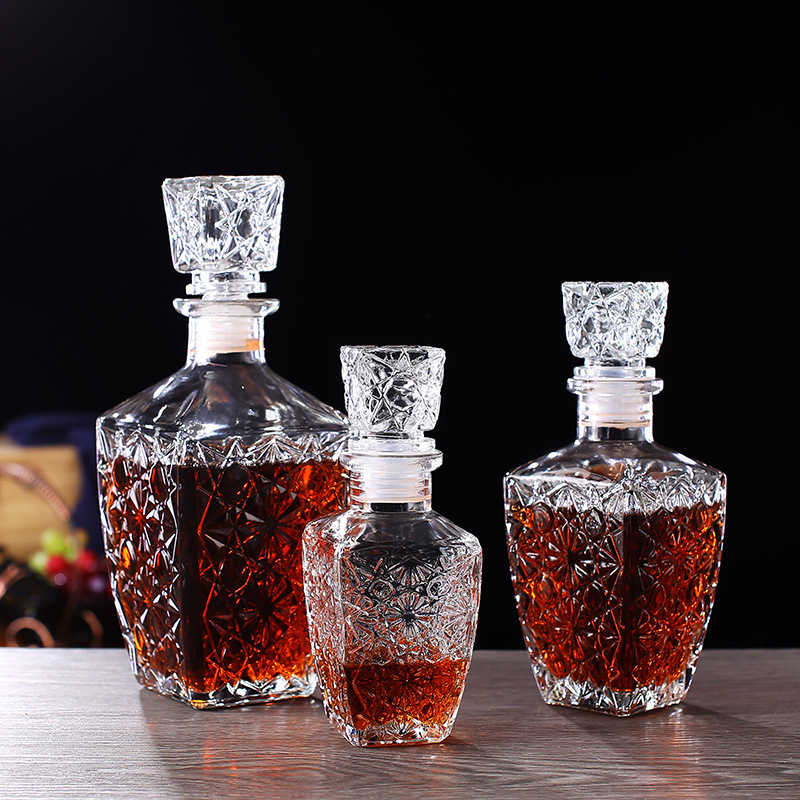 250ml 450ml 800ml Square Empty Liquor Wine Glass Bottle for Whiskey Brandy Rum