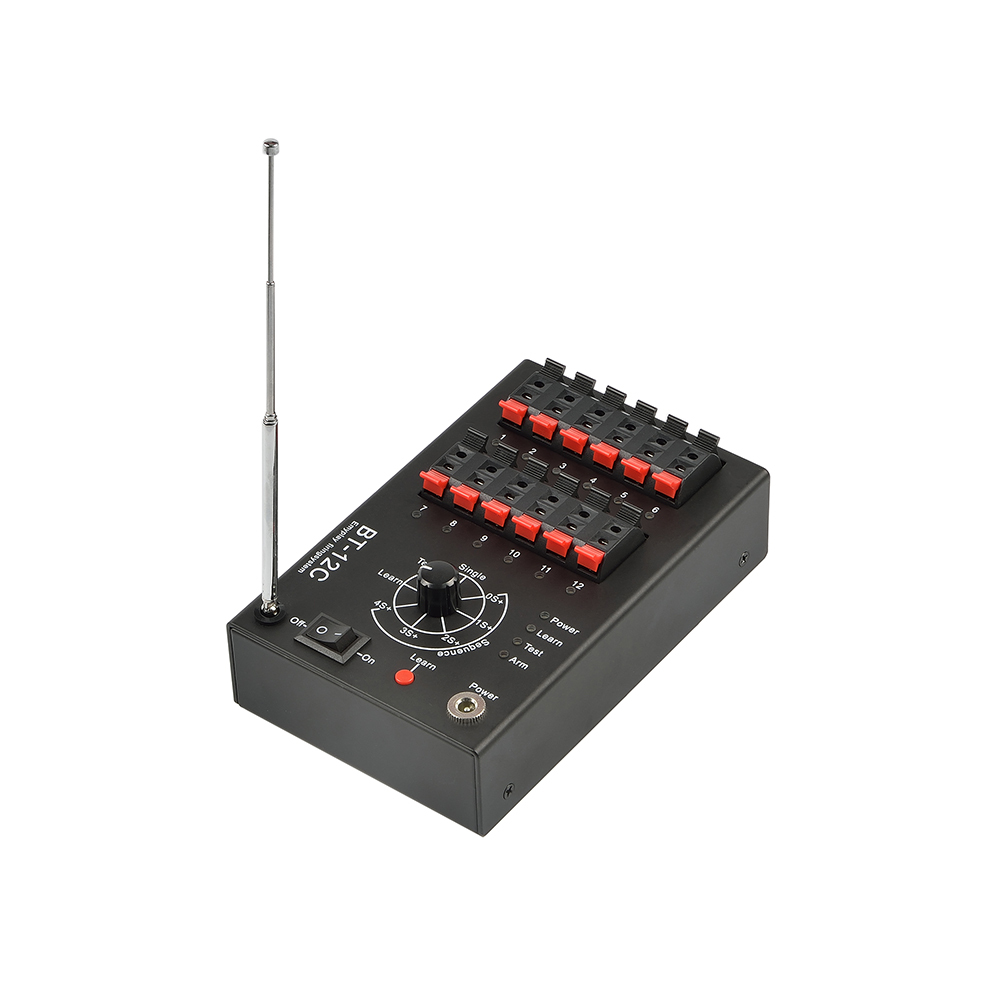 12 Cue Fireworks Firing System EMB12-01R