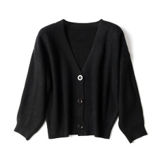 Women's winter casual warm V-neck knit cardigan outfit