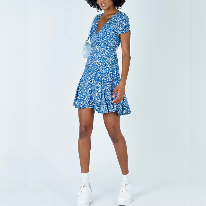 Summer short sleeve V neck Leopard print mini dress