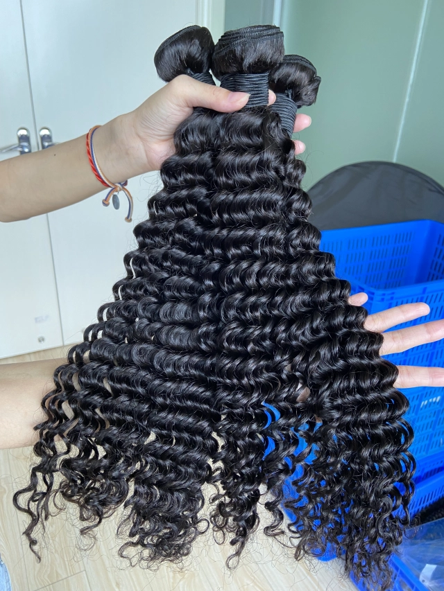 Donors Deep Wave 100% Mink Hair with 13x4 Transparent Lace Frontal