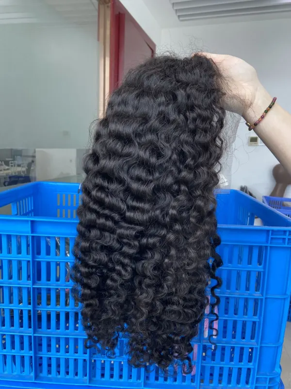 Donors Natural colour Raw Hai Indian curly 13*4 13*6 HD / Transparent Full Lace Frontal Wig 100%humhair hair