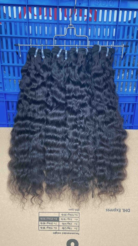 Donors Hair Natural Colour Raw Hair Cambodian Wavy Bundle Hair Weave100% Human Hair