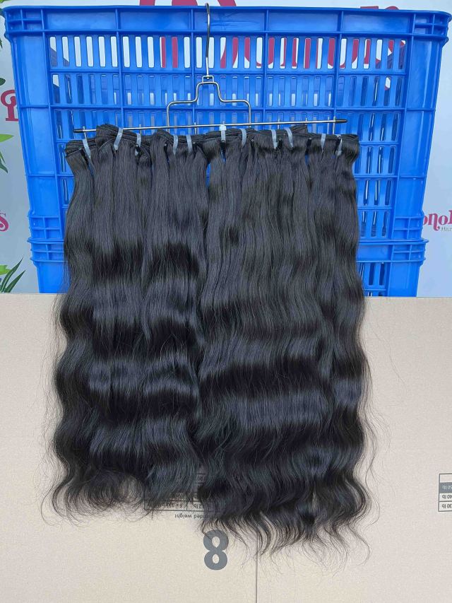 Donors Hair Raw Indian Wavy 3 Bundles with & 4x4 HD Lace Closure