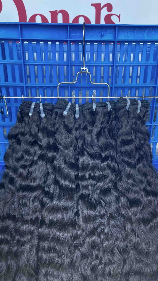 Donors Hair Natural Colour Raw Hair Cambodian Wavy Bundle Hair Weave100% Human Hair