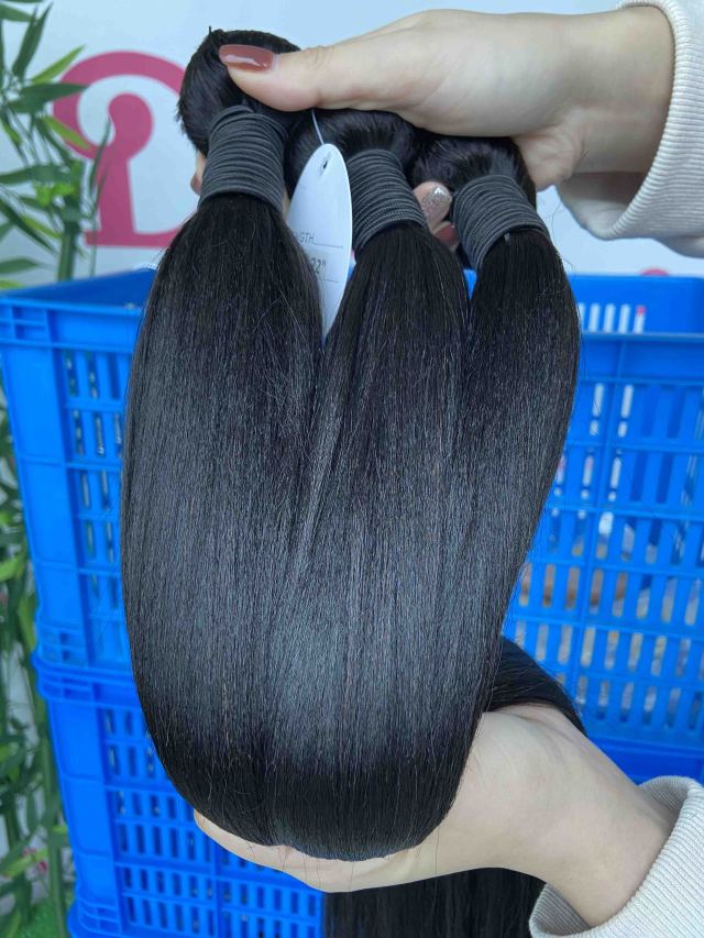 Donors Hair Natural colour Mink  Yaki Straight Bundle Hair 100% Human Hair 