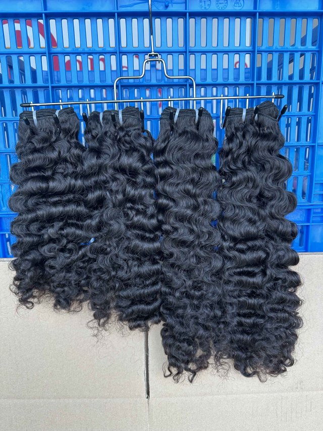 Donors Hair Natural colour Raw Hair Indian Natural Curly Bundle Hair 100% Human Hair