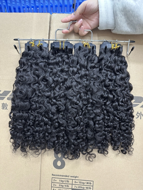 DonorHairs Raw Soft curly Seamless clips in