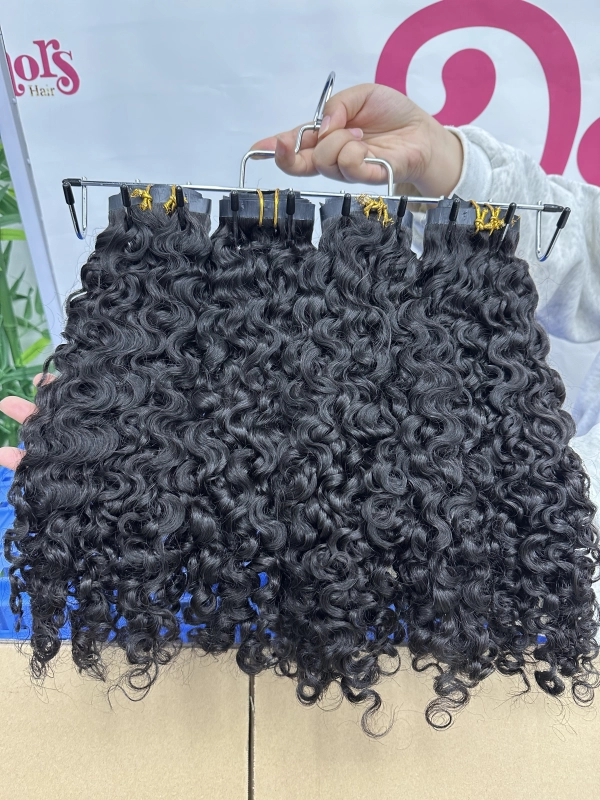 DonorHairs Raw Soft curly Seamless clips in
