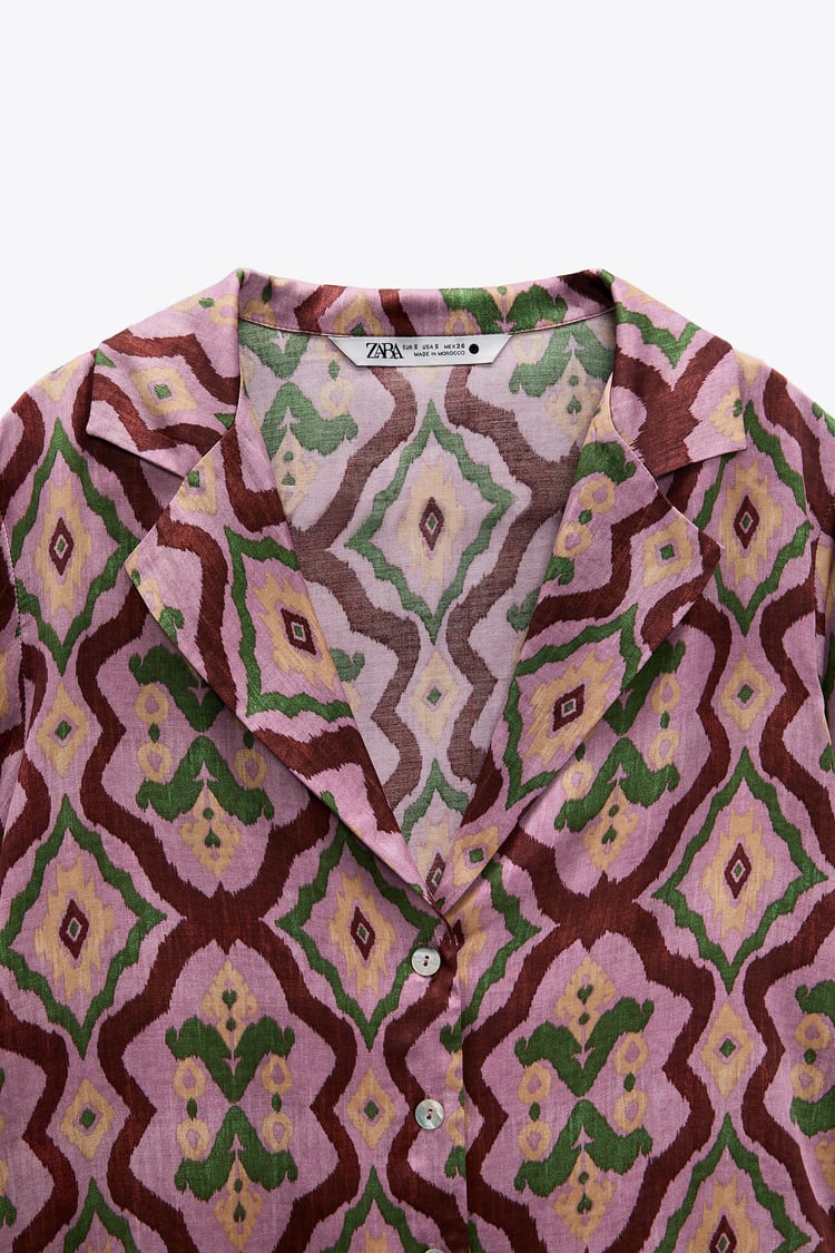 Flowing printed shirt