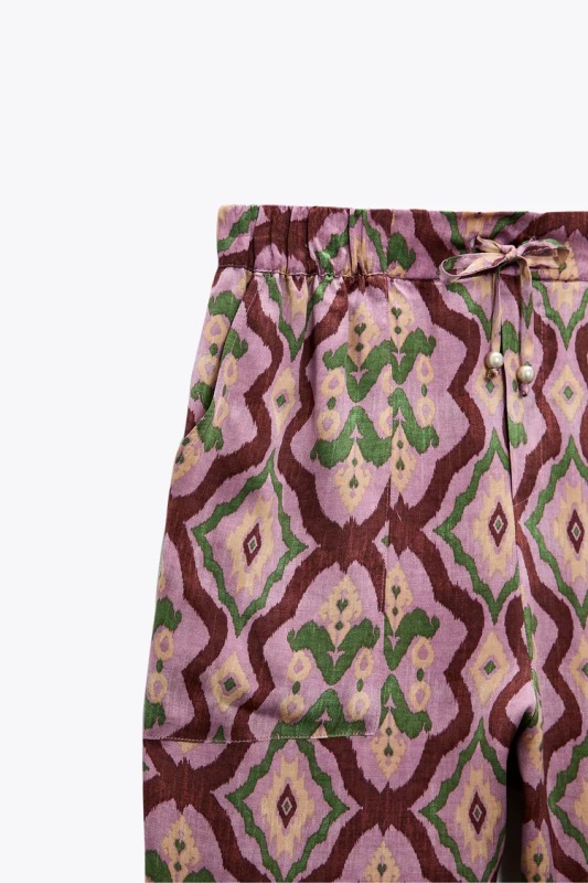 Flowing printed shirt