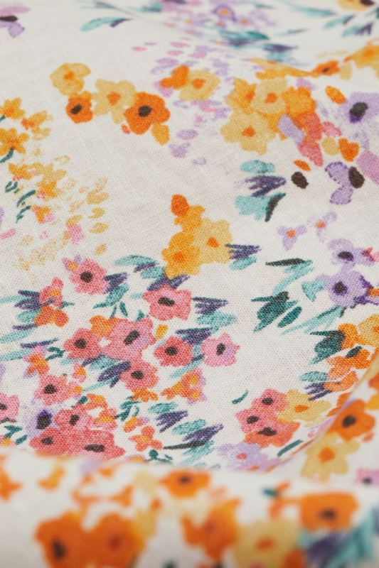 Flounce-trimmed dress