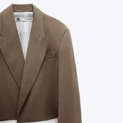 Oversize cropped blazer