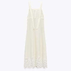 Linen dress with lace trim