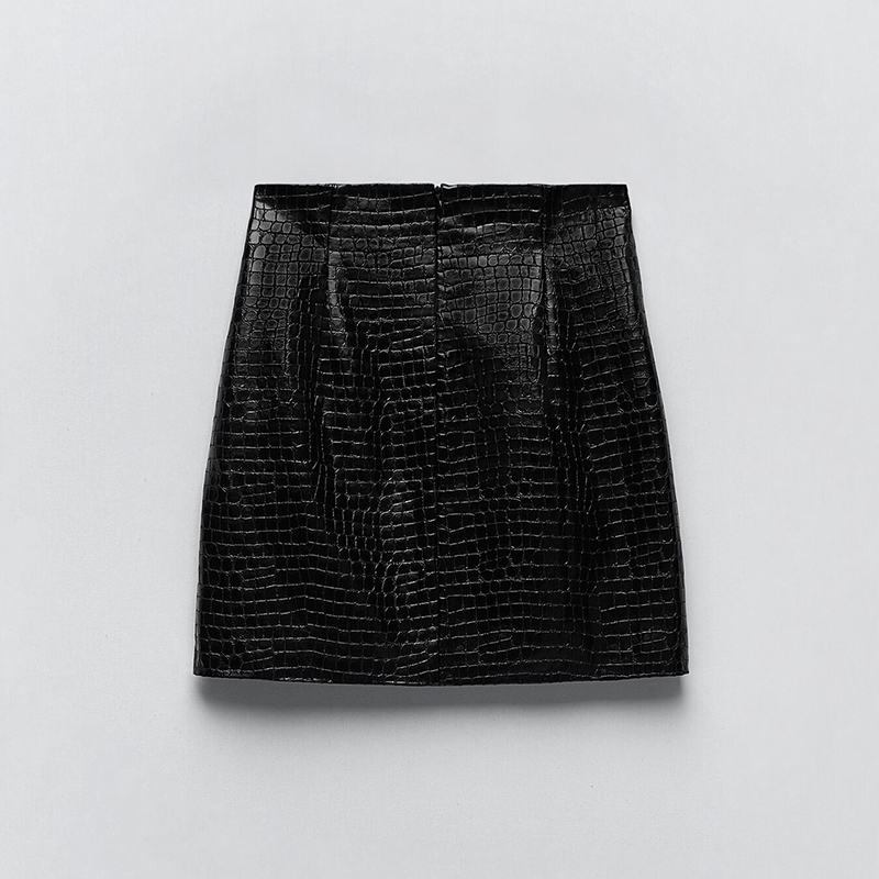 Faux leather mini skirt