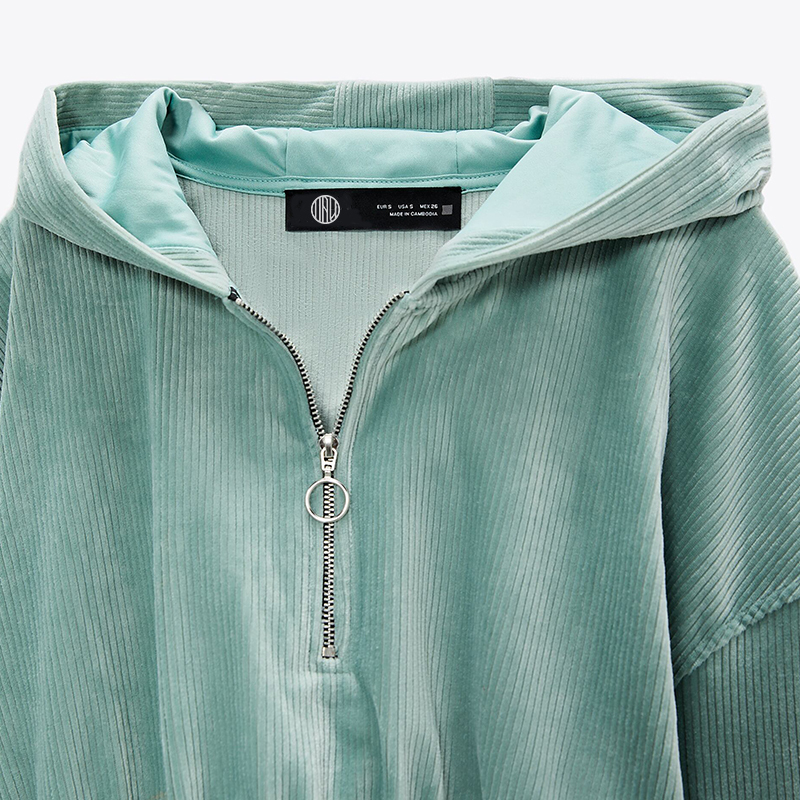 Cropped velvet hoodie & Pants