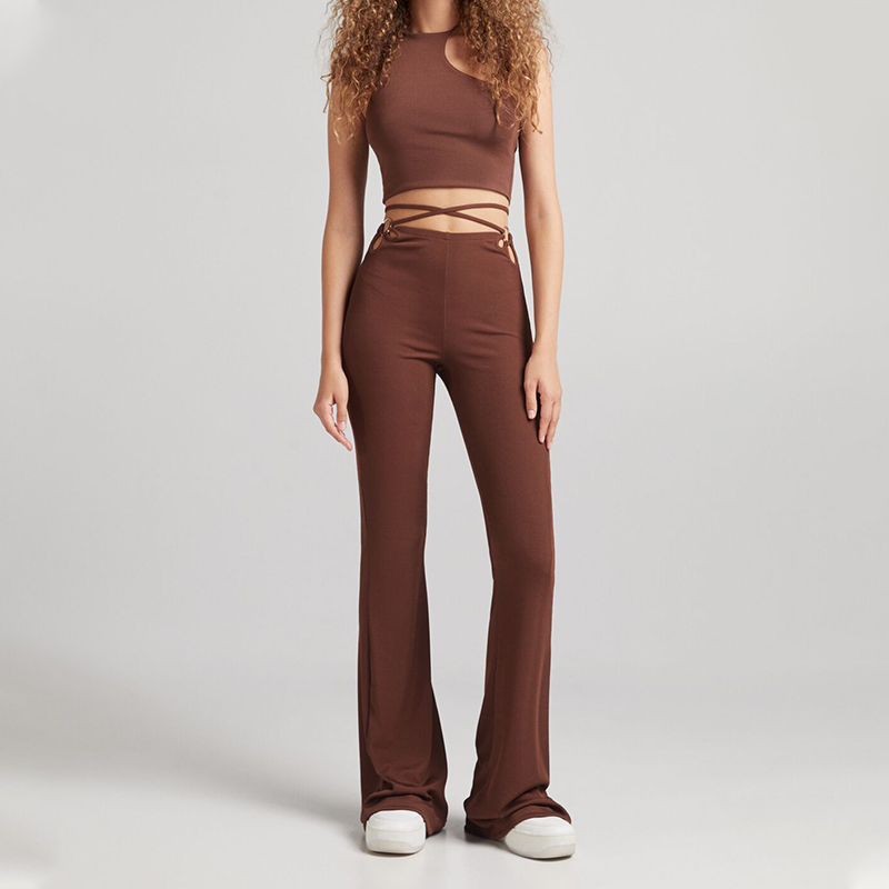 Metal ring flared pants