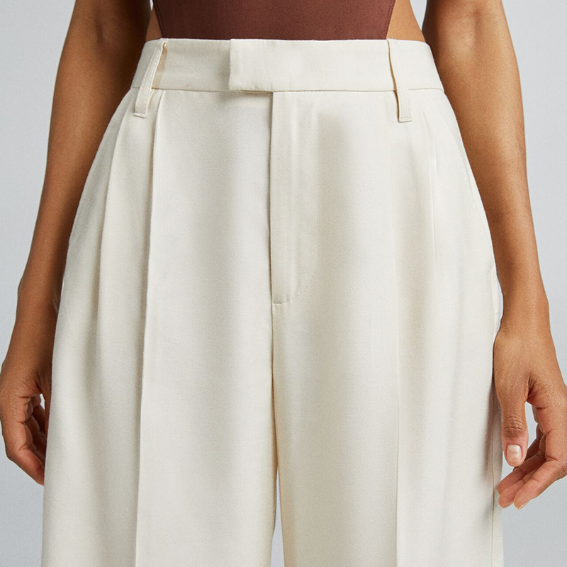 Wide leg pants