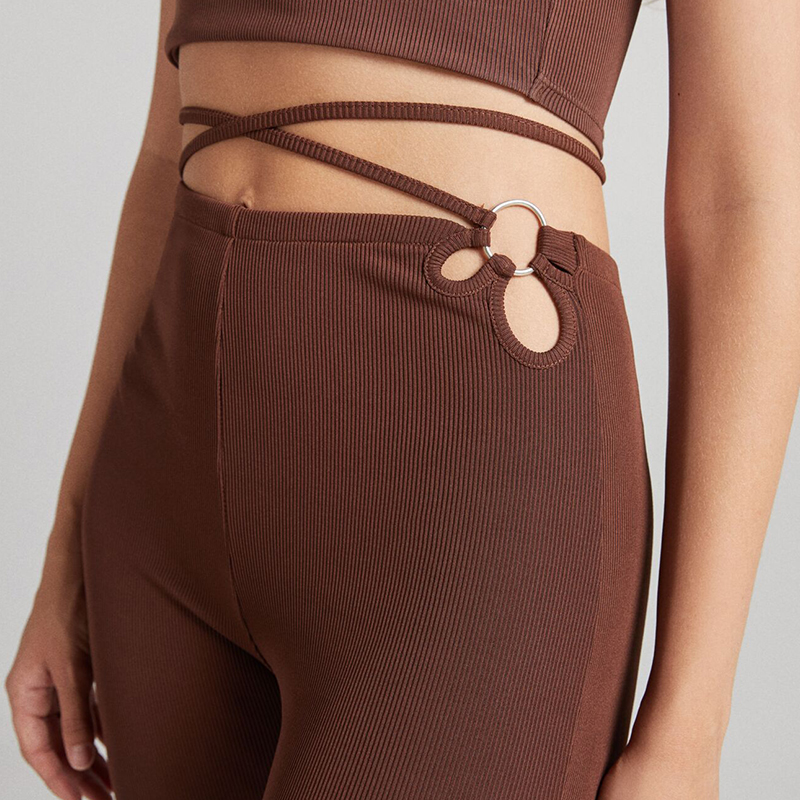 Metal ring flared pants