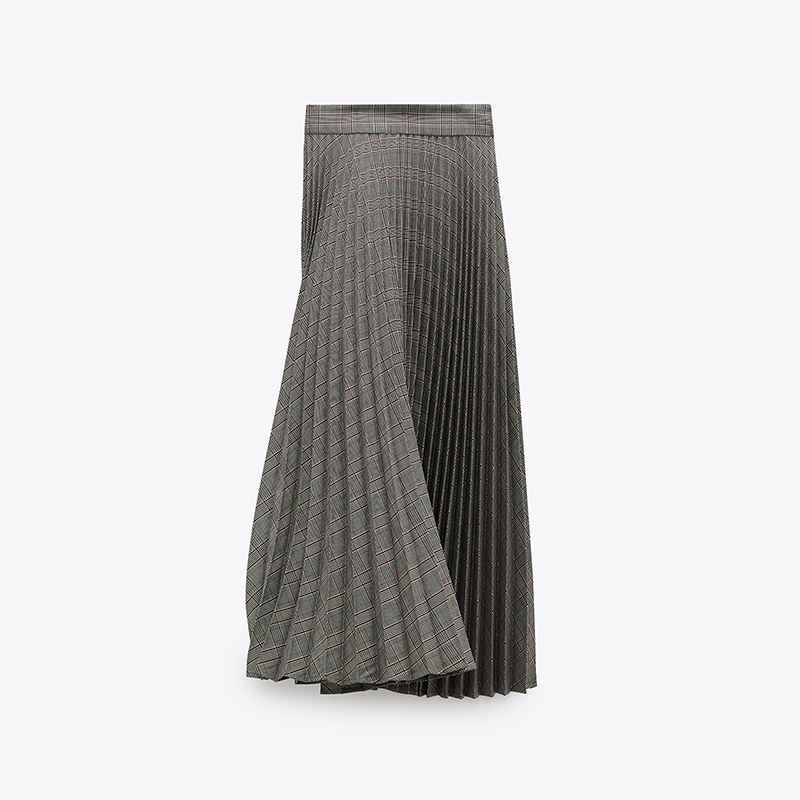 Pleated plaid skirt