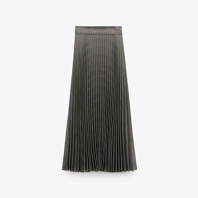 Pleated plaid skirt