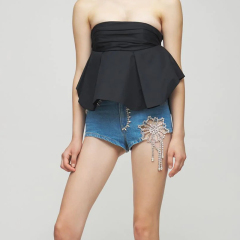 Decorative cutout denim shorts