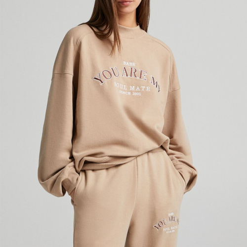 Oversized printed sweatshirt