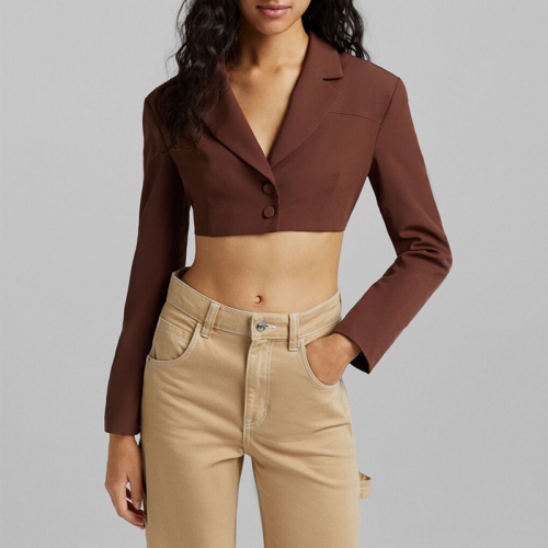 Short blazer with hollow design on the back