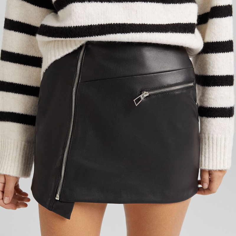 Zip design skirt