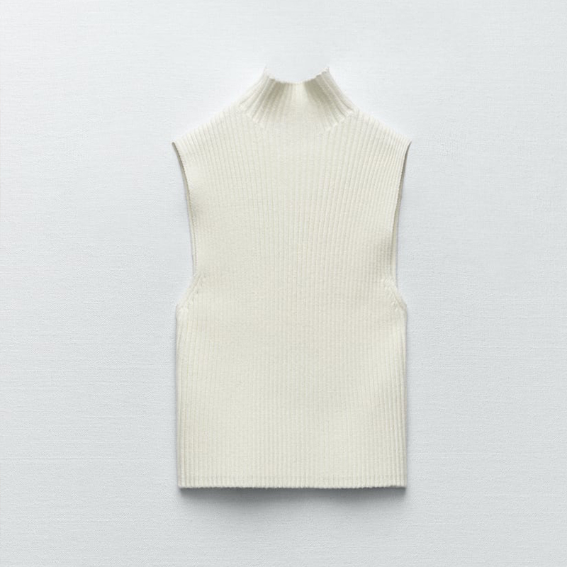 WHite ribbed knit top