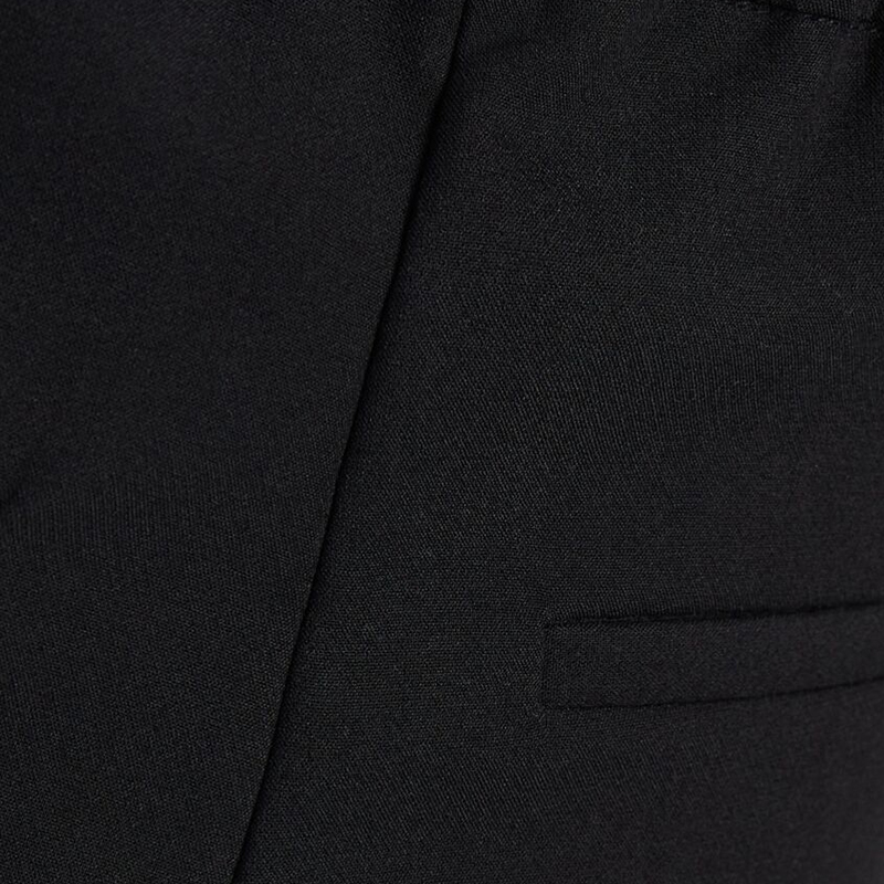 Decorative short skirt