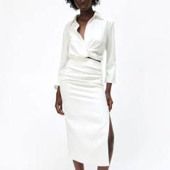 Short shirt with pleated decoration