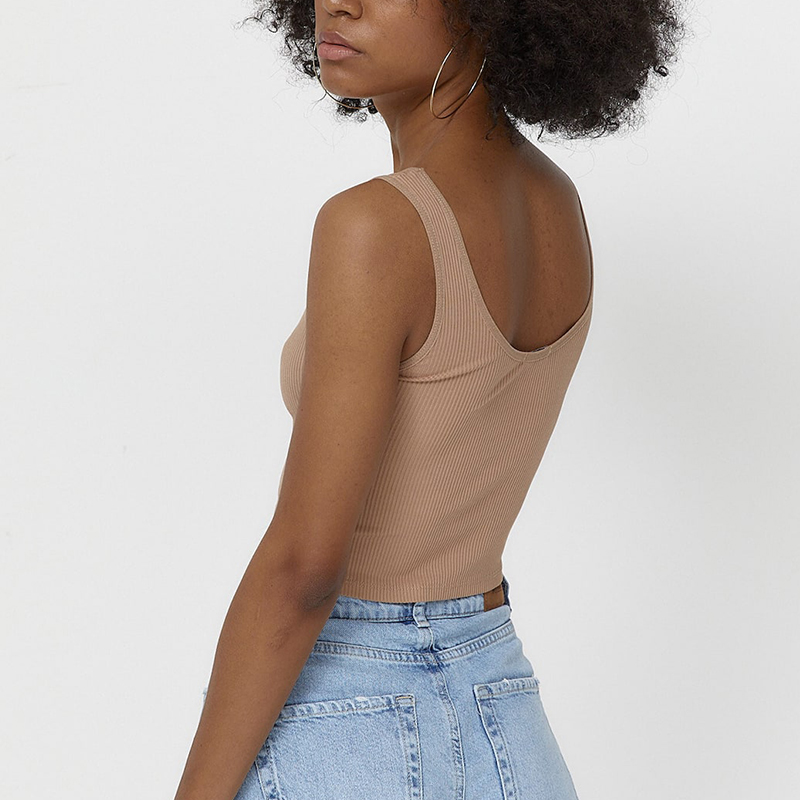 Short suspender T-shirt