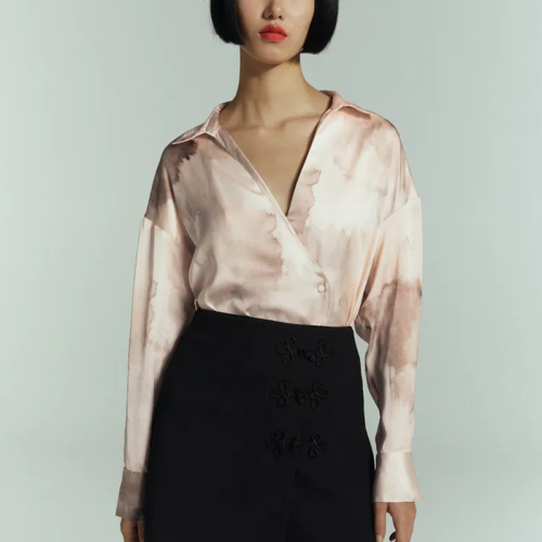 Double-breasted printed shirt