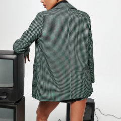Green tailored blazer