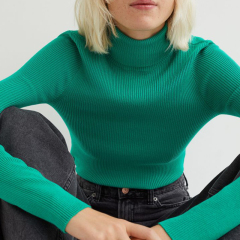 Knitted turtleneck pullover