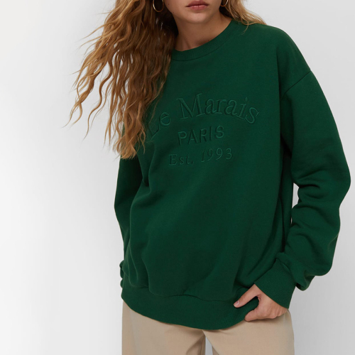 Oversized sweatshirt with embroidery
