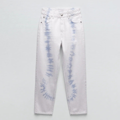 TIE-DYE JEANS