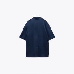 LOOSE-FITTING BLAZER WITH POCKETS