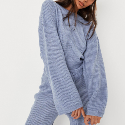 Blue wide sleeve jumper