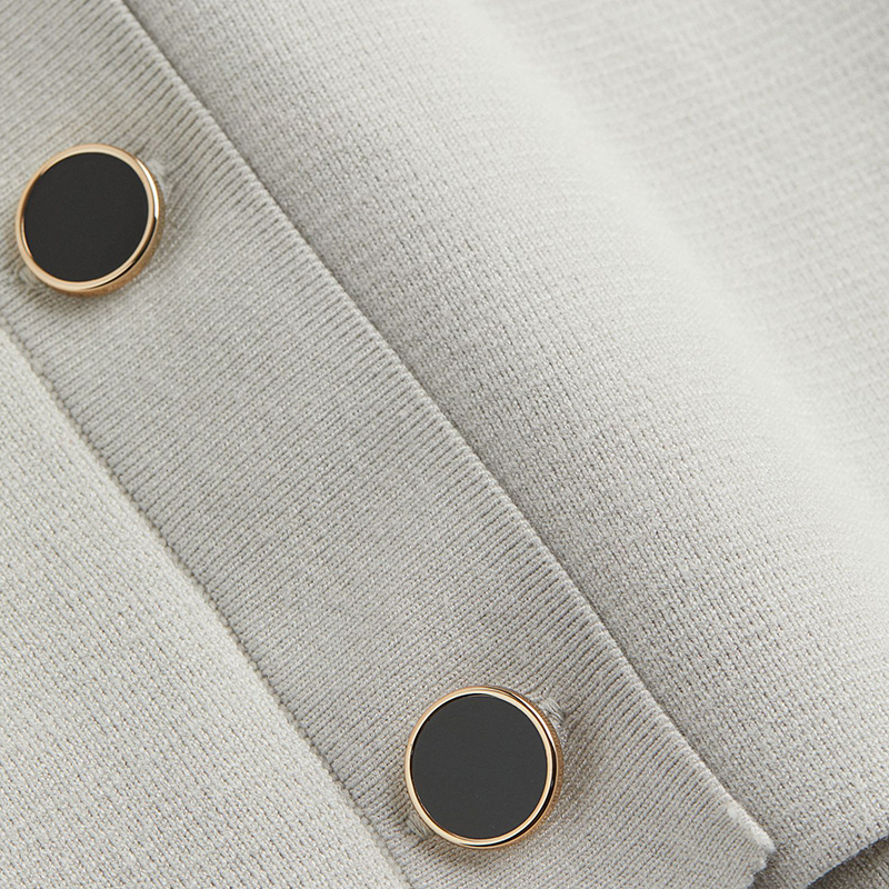 Square cardigan