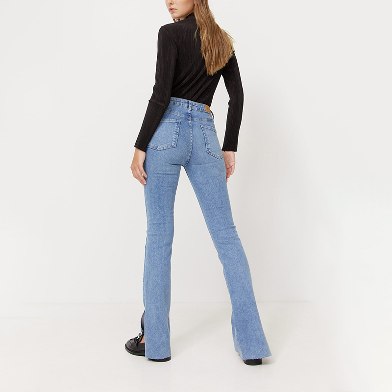 Slit flared jeans
