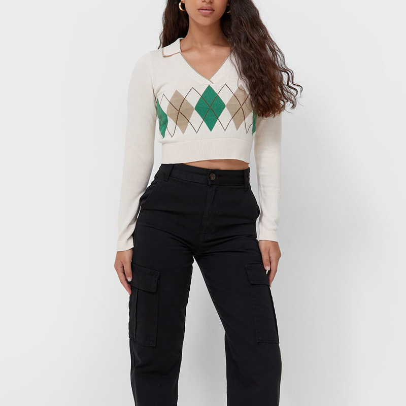 Diamond Pattern Polo Collar Knit Sweater
