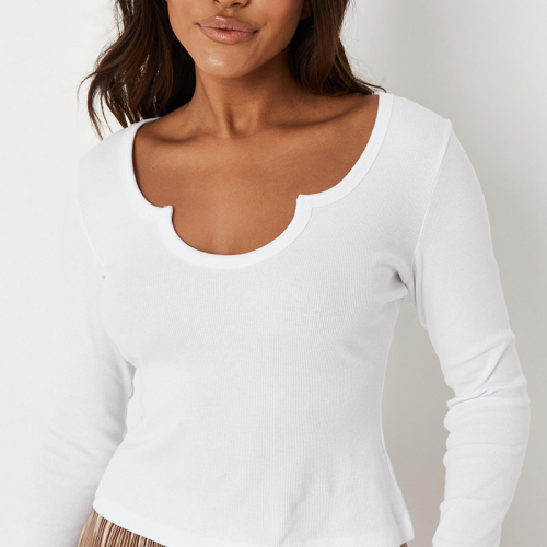 Rib notch neck top