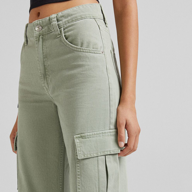 Wide-leg twill cargo trousers